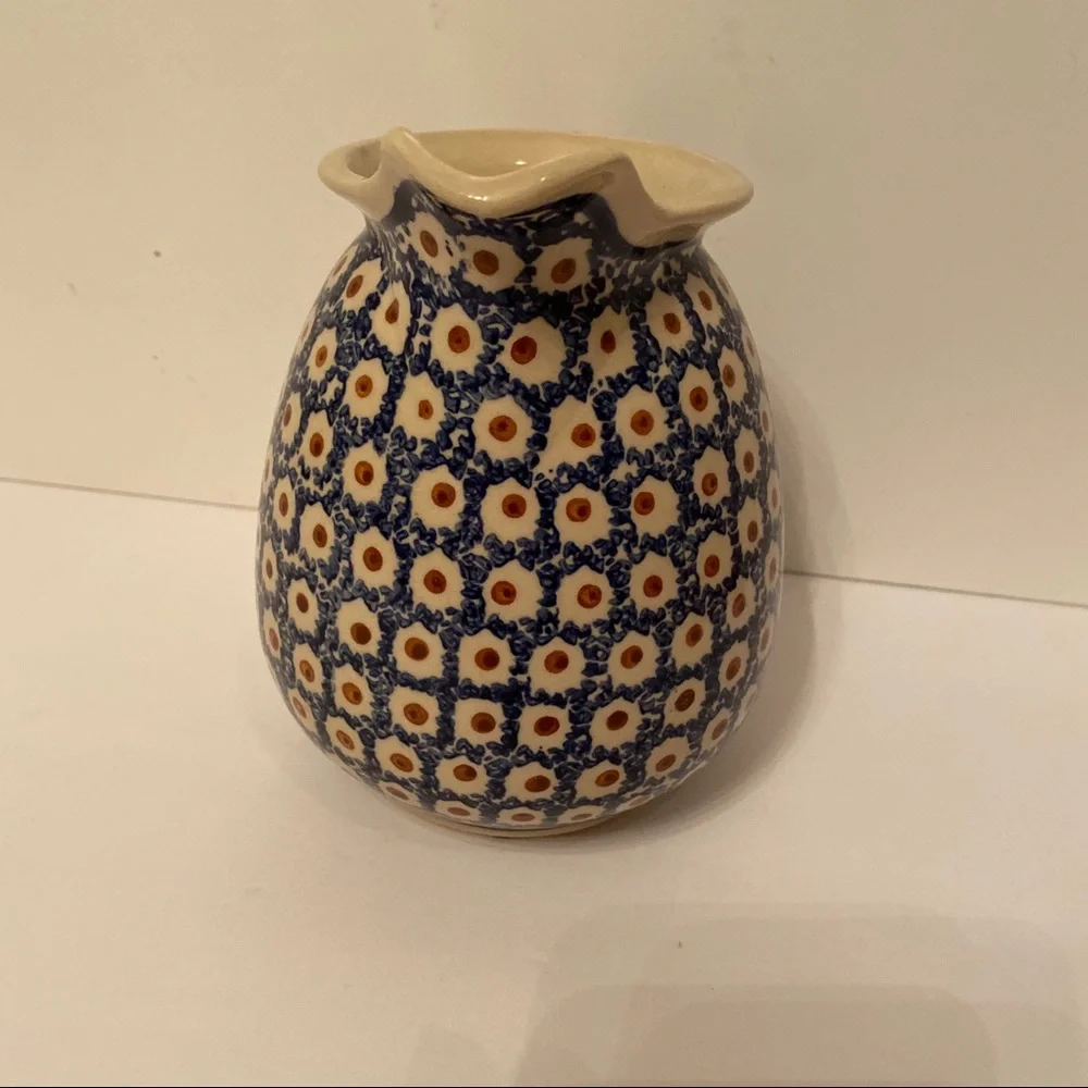 POLISH POTTERY VINTAGE PITCHER BLUE WHITE POLAND HANDMADE HOME DINING SERVEWARE
